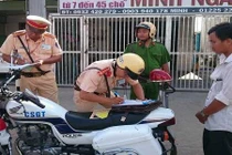 Phạt lao động công ích: Hay nhưng còn vướng