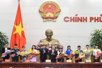 Ảnh: Thủ tướng gặp mặt 10 gương mặt trẻ Việt Nam tiêu biểu