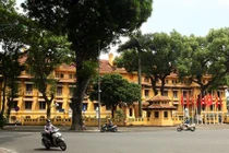 Choáng ngợp kiến trúc tòa nhà trăm mái “độc nhất vô nhị” ở Việt Nam