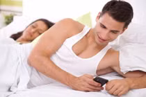 Quả báo tơi bời cho người chồng “chán cơm thèm phở” 