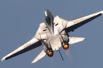 Ảnh tiêm kích F-14A của Iran ném bom tấn công dữ dội