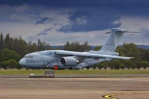 Kinh ngạc sức mạnh siêu vận tải cơ vượt đại dương của Nhật