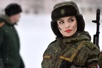 Bộ ảnh đặc biệt ngày 8/3 dàn "chân dài" Quân đội Nga