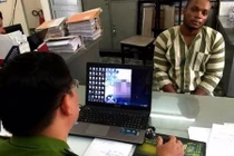 Lý do phụ nữ vẫn sập “bẫy tình” qua Facebook