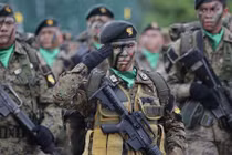 Tại sao Philippine “tẩy chay” Mỹ... chuyển sang mua vũ khí Nga?