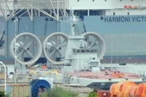 Trung Quốc "đắp chiếu" tàu đổ bộ đệm khí lớn nhất thế giới