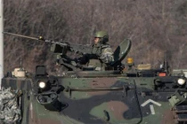 Xem Mỹ-Hàn tập trận phá hủy vũ khí Triều Tiên 