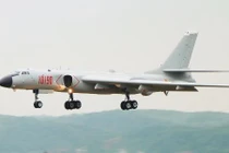 Trung Quốc: Nhật Bản nên làm quen với sự xuất hiện của H-6K