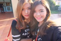 Nhan sắc cặp chị em song sinh "hot" nhất cộng đồng mạng 