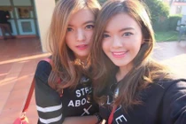 Nhan sắc cặp chị em song sinh "hot" nhất cộng đồng mạng 