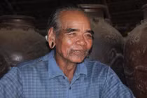 Ông lão 97 tuổi có 4 vợ, 16 con trong nhà cổ ở Bình Phước