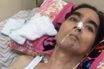 Diễn viên Nguyễn Hoàng cố nắm tay đồng nghiệp trên giường bệnh 