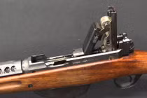 Điểm mặt những khẩu súng có cơ chế lên đạn cực dị