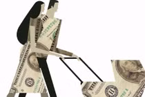 Thấp mưu thua trí đàn bà, kinh hãi cách moi tiền của chân dài