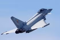 Nóng: Eurofighter Typhoon của Italia rơi giữa biển, phi công thiệt mạng