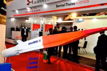 Chết khiếp tốc độ bay của tên lửa hành trình BrahMos-II