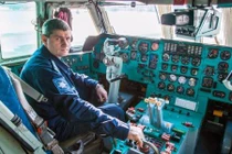 Nội thất máy bay cảnh báo sớm A50U Nga gây bất ngờ