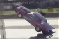 Xem các tay đua thế giới bốc đầu ô tô đẳng cấp