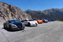 Bugatti Veyron vẫn soán ngôi "ông hoàng tốc độ" 