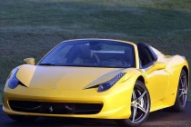 Xe hoàn toàn mới của Ferrari gây thất vọng