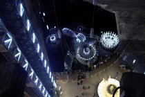 Mỏ muối cũ biến thành khu giải trí độc lạ