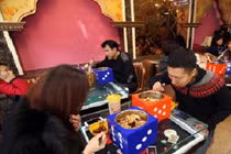 Cực độc nhà hàng mang phong cách sòng bạc