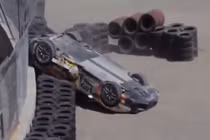 Khi siêu xe rơi vào tay những kẻ nghịch dại