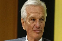 Những ông trùm bia rượu “phất” nhất thế giới