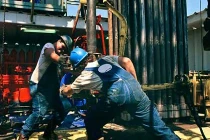 Cuộc sống đầy nắng gió của công nhân giàn khoan