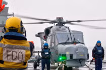 Hàn Quốc đem vũ khí diệt pháo Triều Tiên lên trực thăng