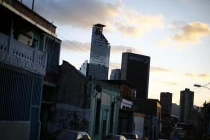 Tận mục “ổ chuột” cao nhất thế giới