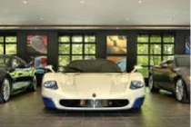 Garage tốn kém nhất thế giới có gì độc?