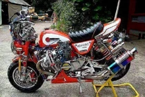 Muôn kiểu độ mini bike cực dị của dân chơi Thái Lan