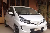 Cận cảnh siêu xe điện do Campuchia tự chế tạo