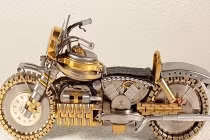 Bộ sưu tập mô tô khủng làm bằng...đồng hồ