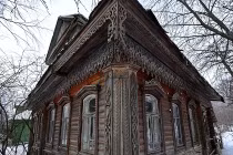 Nhà cổ tuyệt đẹp bị bỏ hoang tại Nga