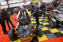 Triển lãm xe máy cực dị tại Vancouver