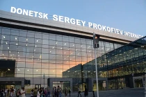 Hình ảnh sân bay Donetsk trước ngày bị “khóa“