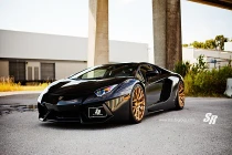 Lamborghini Aventador siêu độc, siêu đắt với bánh xe dát vàng