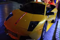 Siêu xe ùn ùn dự sinh nhật thiếu gia