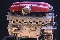 Tận mắt quy trình chế tạo động cơ khủng V12 của Ferrari