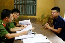 Nhân viên ngân hàng lừa khách chiếm đoạt 16 tỷ