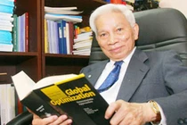 GS Hoàng Tuỵ nhà toán học Việt Nam qua đời, hưởng thọ 92 tuổi