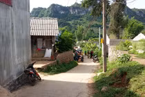 Hé lộ nguyên nhân vụ người đàn ông tưới xăng đốt 5 người trong nhà