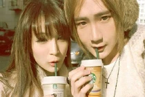 Cặp đôi blogger đẹp long lanh như tranh vẽ