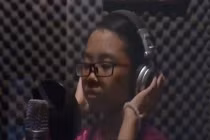 Dân mạng phát cuồng bản thu âm mới của “Chị 7“