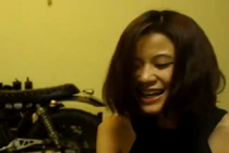 Dân mạng chết mê bản cover của nữ rocker xinh đẹp