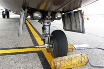 Máy bay Vietnam Airlines rơi lốp do phụ tùng sai quy cách?