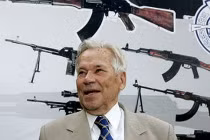 Những khẩu súng huyền thoại làm nên tên tuổi Kalashnikov