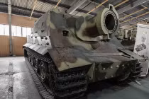 Thăm dàn xe tăng, bọc thép “lạ” ở bảo tàng Nga (2)